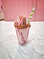 Pink Island Sundae